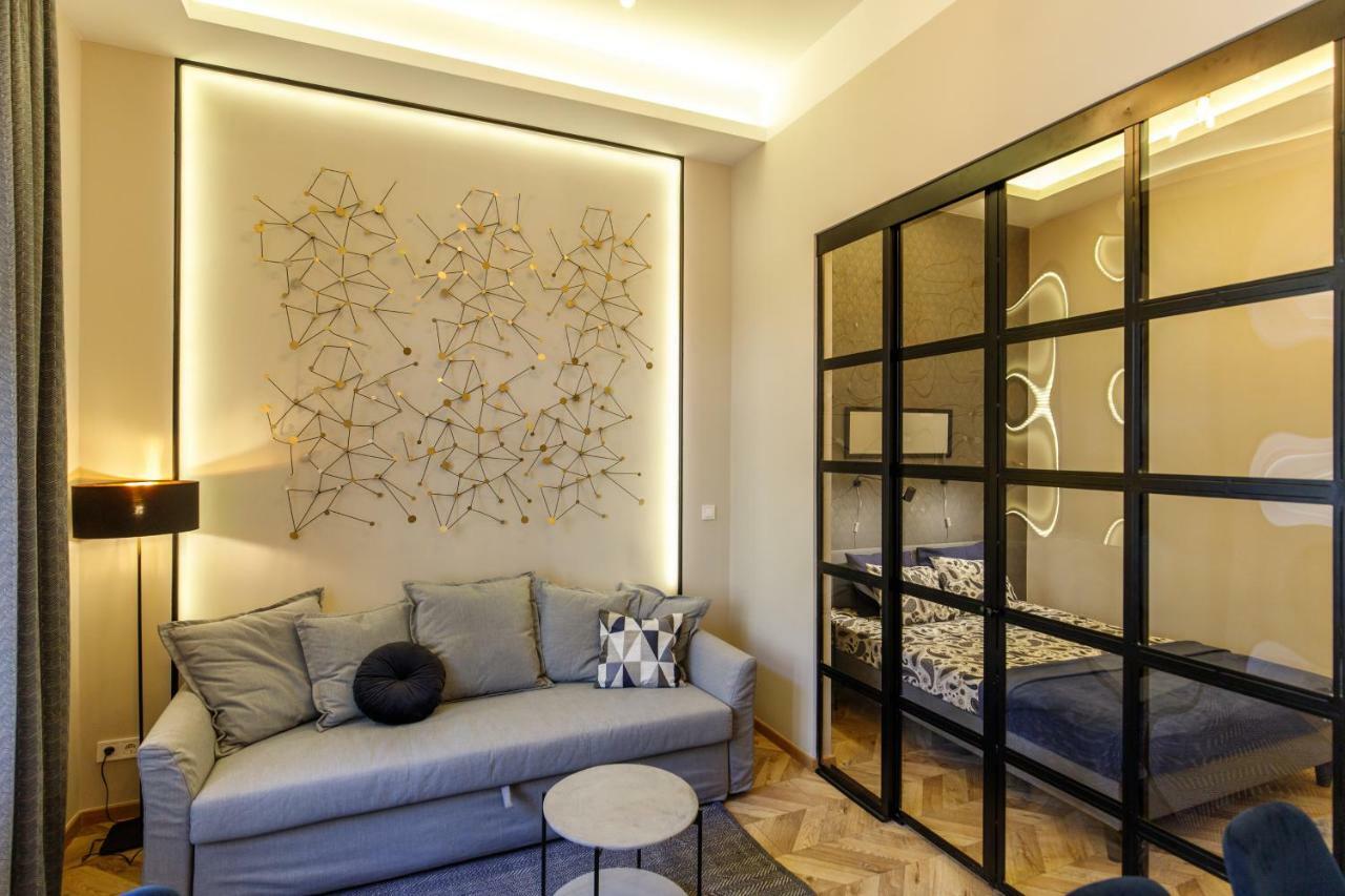 E13 - Elegant Apartment Budapest Exteriör bild